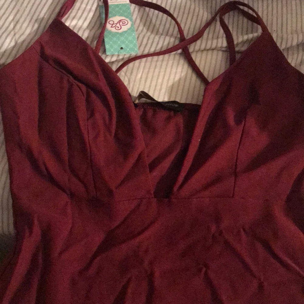 Plunging neck strapped dress